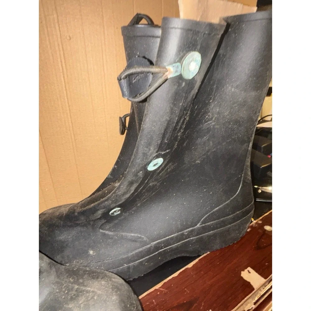 KCA Rubber Overboots Boots Mens Size 10 Black Rain Waterproof Made in USA